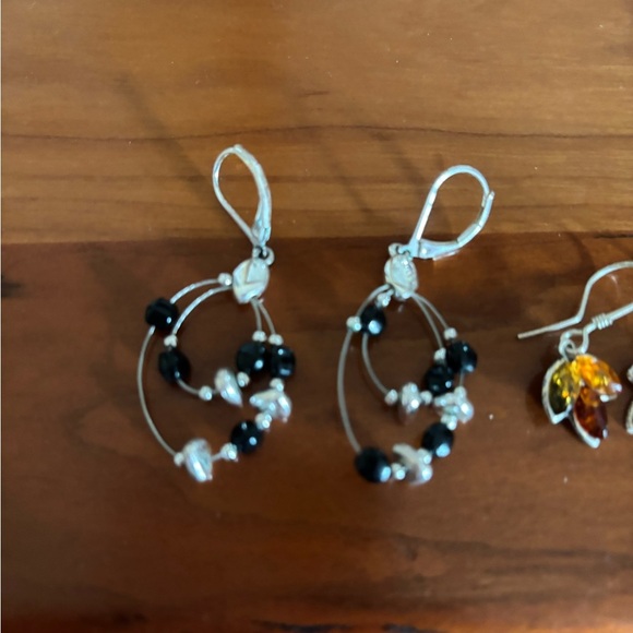 Assorted Earrings Set - Picture 2 of 6